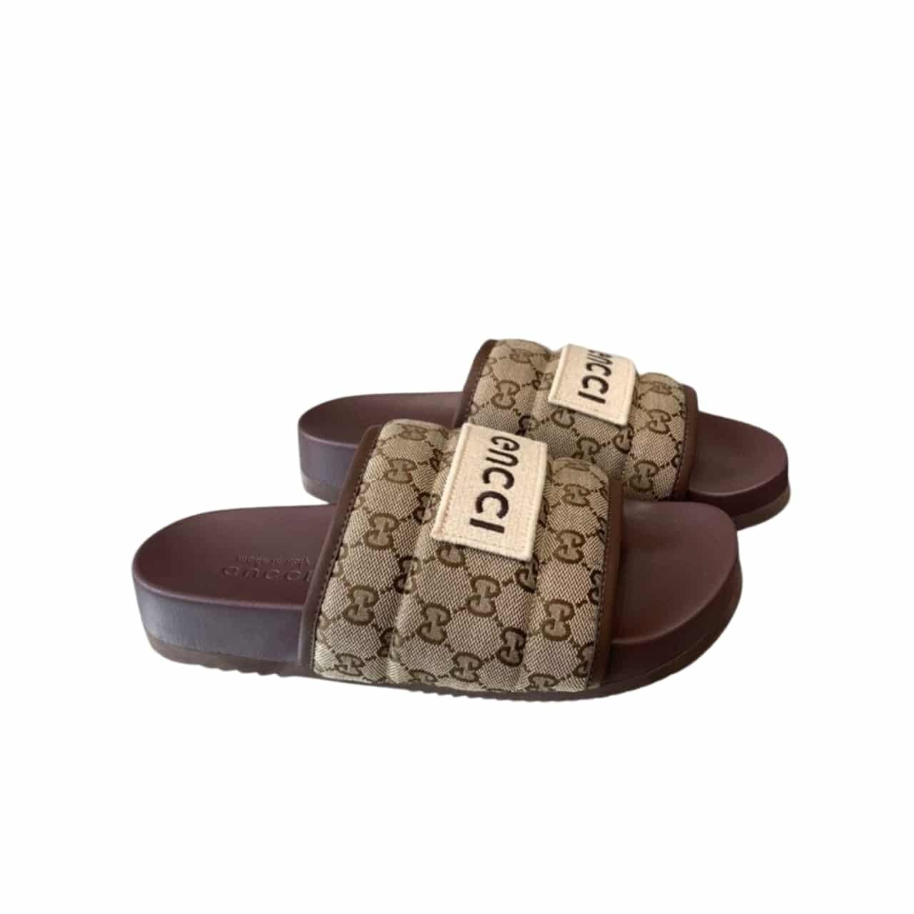 xr:d:DAF9SsQ5m7E:488,j:7046304693762245994,t:24032809 Gucci Gg Horizontal Strap Sandals With Tag In Brown - Image 1