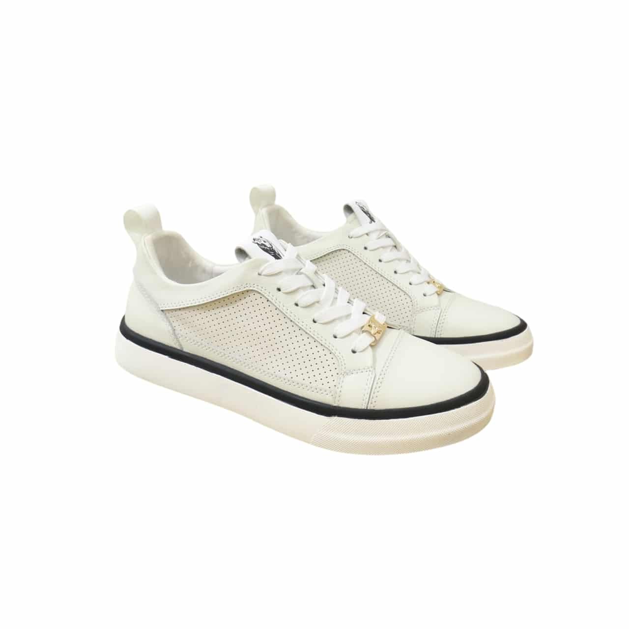 xr:d:DAF9SsQ5m7E:188,j:3978224530964402872,t:24022902 Gucci Men’S Platform Sneaker Leather White With Black Edge - Image 1