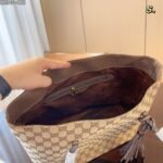 Gucci Gg Canvas Fringe Bamboo Tote Bag Beige Brown 31Cm - Image 2