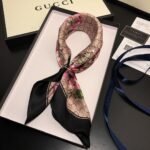 Gucci Gg Blooms Foulard Scarf Black - Image 4