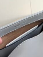 Gucci Gg Marmont Matelassé Chevron Leather Mini Top Handle Bag Light Grey 21Cm 547260 Aabzc 1712 - Image 10