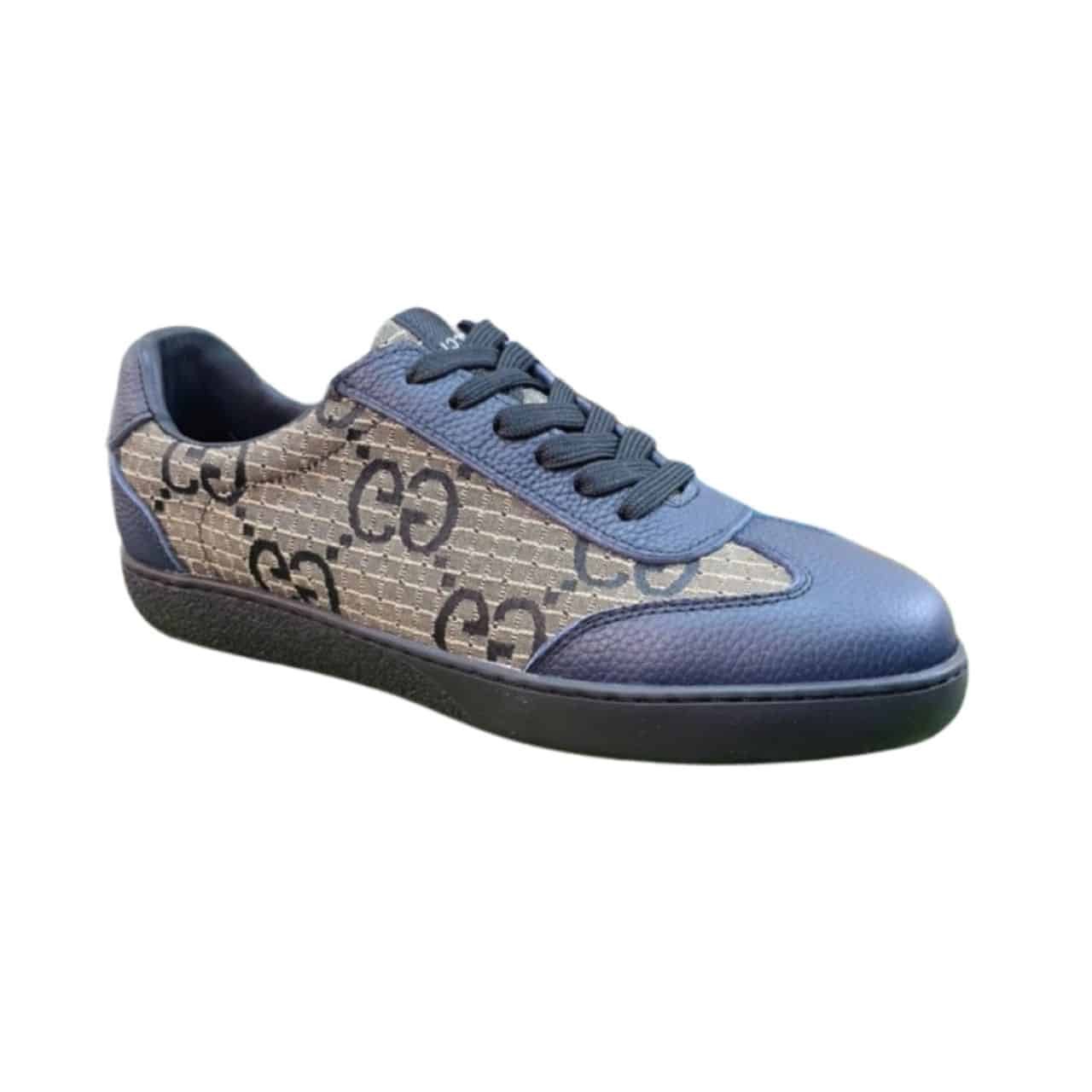 xr:d:DAF4OnkYemU:724,j:5378840123467480718,t:24012208 Gucci Gg Canvas And Leather Low Top Sneaker Blue - Image 1