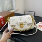 Louis Vuitton Favorite Bicolor Monogram Latte And Matcha 24Cm M46842 - Image 2