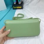 Celine Triomphe Shoulder Bag In Shiny Calfskin Green 20Cm 194143Bf4 31La - Image 4