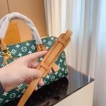 Louis Vuitton Speedy P9 Bandoulière 50 Green 50Cm M46991 - Image 5