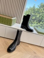 Gucci Leather Ankle Boots Black - Image 2