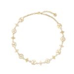 Louis Vuitton Lv Lace Necklace Gold M01057