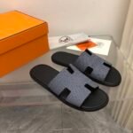 Hermes Izmir Sandal Noir Blanc H231806Zh11390 - Image 8