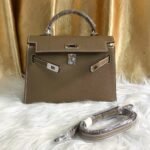 Hermes Kelly Sellier Epsom Silver Hardware Etoupe 22Cm - Image 5