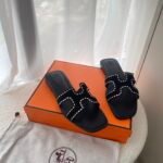 Hermes Oran Sandal Noir H232161Zv02350 - Image 6