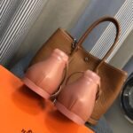 Hermes Santorini Sandal Pink - Image 3