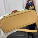 [Super Vip 1:1] Louis Vuitton Envelope Wearable Wallet Monogram Vanilla 19Cm M83346 - Image 5