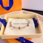 Louis Vuitton Lv Monogram Bracelet Gold - Image 7