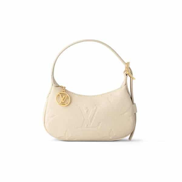 xr:d:DAFvKAz6u5U:357,j:2301744142613186094,t:23100210 Louis Vuitton Mini Moon White 20Cm M82519 - Image 1