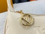 Louis Vuitton Mini Moon White 20Cm M82519 - Image 8