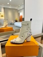 Louis Vuitton Trinity Boot Monogram And White - Image 3