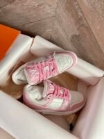 Louis Vuitton Lv Trainer Sneaker Pink Rose 1Aboek - Image 4