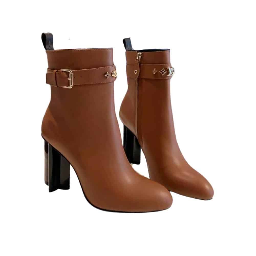 xr:d:DAFy0M-Gj-4:1157,j:3834099685618680491,t:23112709 Louis Vuitton Ankle Boot Brown - Image 1