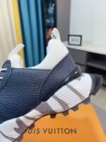 Louis Vuitton Sneaker Be To One Blue - Image 4