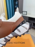 Louis Vuitton Sneaker Be To One Brown - Image 4