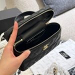 Chanel Long Vanity With Chain Black 19Cm - Image 4