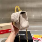 Chanel Wallet On Chain And Resin With Gold Tone Metal White 20Cm Ap3767 B16284 10601 - Image 4
