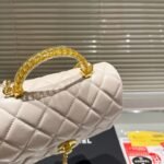 Chanel Wallet On Chain And Resin With Gold Tone Metal White 20Cm Ap3767 B16284 10601 - Image 6
