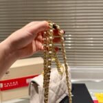 Chanel Wallet On Chain And Resin With Gold Tone Metal White 20Cm Ap3767 B16284 10601 - Image 7