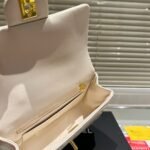 Chanel Wallet On Chain And Resin With Gold Tone Metal White 20Cm Ap3767 B16284 10601 - Image 9