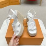 Louis Vuitton Lv Isola Wedge Sandal White 1Aci8O - Image 7