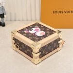 Louis Vuitton X Takashi Murakami Mini Square Trunk Brown 17Cm M13127 - Image 5