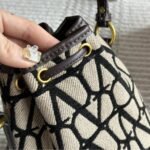 Valentino Mini Vlogo Signature Bucket Bag In Toile Iconographe Brown 22Cm 5W2P0Z44Vri 6Zn - Image 8