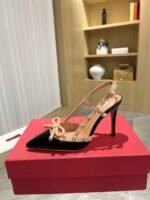 Valentino Rockstud Bow 100 Patent Slingback Pump Black Pink Ws0Ib8Tzen71 - Image 10