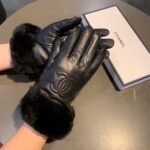 Chanel Cc Leather Rabbit Fur Gloves All Black - Image 4