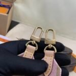 [Super Vip 1:1] Louis Vuitton Multi Pochette Accessoires Rose Clair 24Cm M44840 - Image 4