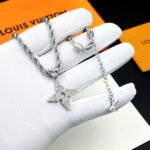 Louis Vuitton Lv Rope Pendant Necklace Silver - Image 4