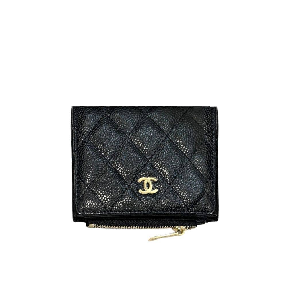 xr:d:DAFy0M-Gj-4:310,j:3539111926683647496,t:23110803 Chanel Folding Wallet Black 19Cm - Image 1