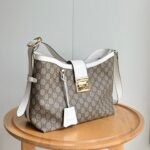 Gucci Padlock Gg Medium Shoulder Bag White 29Cm - Image 3