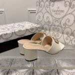 Valentino Vlogo Signature Square Toe Middle Heel White Slide Sandal - Image 9