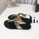 Gucci Double G Thong Leather Metallic Gold ‎497444 0B7N0 7100 - Image 6