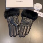 Chanel Cc Leather Rabbit Fur Gloves All Black - Image 7