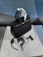 Hermès Birkin B25 Togo Black 25Cm Silver Hardware - Image 3