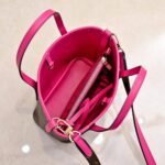 Louis Vuitton Neverfull Bandoulière Inside Out BB Monogram Rose 20Cm M12106 - Image 8