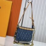Louis Vuitton Pochette Accessoires Washed Denim Blue 22Cm - Image 6