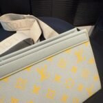 Louis Vuitton Gaston Wearable Wallet Monogram Yellow 22cm M14690 - Image 5