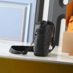 Louis Vuitton Noé Crossbody Bag Black 21cm M82248 - Image 3