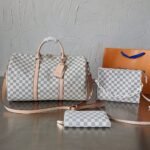 Louis Vuitton Keepall Bandoulière Travel Bag Beige 45Cm N41429 - Image 4