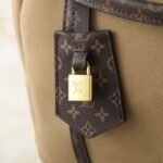 Louis Vuitton GM Express Travel Hazelnut 45Cm M26451 - Image 10