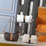 Louis Vuitton Pochette Mia Creme 22Cm M26245 - Image 10