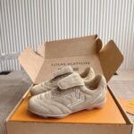 Louis Vuitton Lv Footprint Soccer Beige 1ahtx8 - Image 2